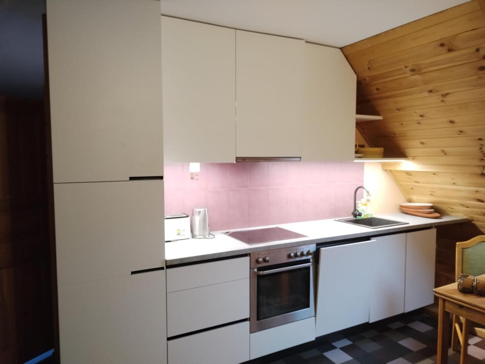Guest House Pitagi Košrags Екстериор снимка