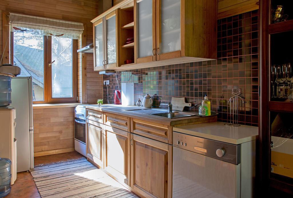Guest House Pitagi Košrags Екстериор снимка